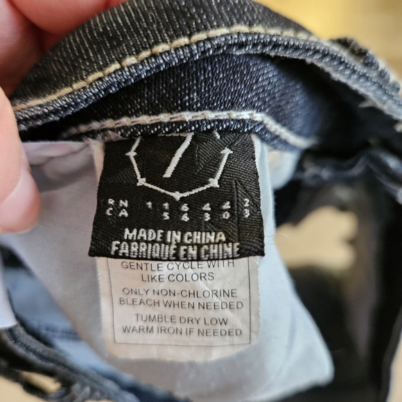 Empyre Jean Shorts size 7 - Picture 4 of 4